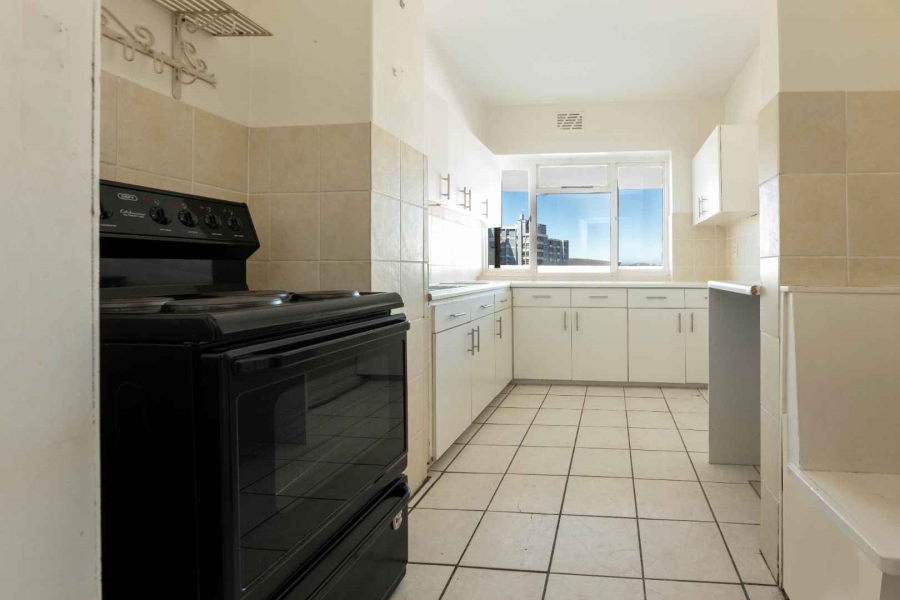 2 Bedroom Property for Sale in Three Anchor Bay Western Cape